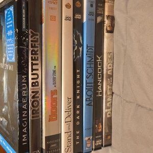 💀8 Random DVD & Bluray Bundle - Pre-Loved